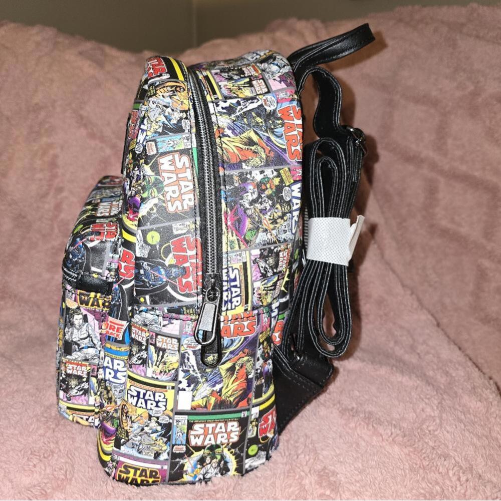 Loungefly Star Wars Comic Book Backpack Gamestop Exclusive - Picture 2 of 5